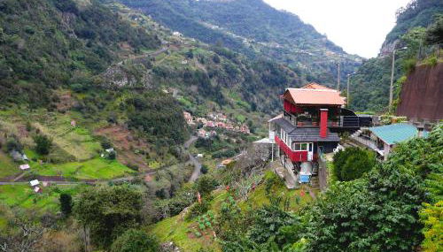 Green Valley Cruzinhas House with Fireplace & BBQ - Foto 1