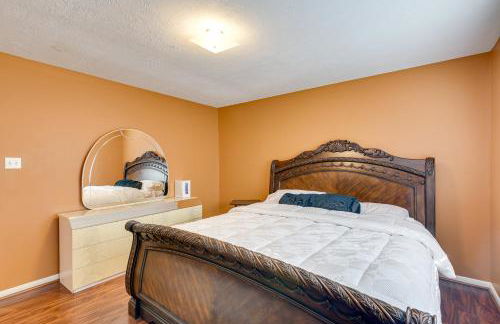 3,500-Sq-Ft Retreat with Private Yard in Sugar Land! - Photo 22