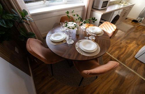 Spacious 3-Bed Home with Free Off-Street Parking Near Newcastle - Foto 14