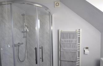 The Chalet is pet Friendly on a Farm Near Malvern - Foto 16