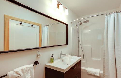 Acadia Home with Rooftop Deck - Close to Trails! - Foto 10