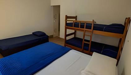 Casa com piscina, área gourmet e espaço p/ festas - Foto 3