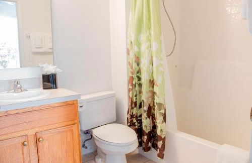 Berkley Lake Townhomes - Foto 87