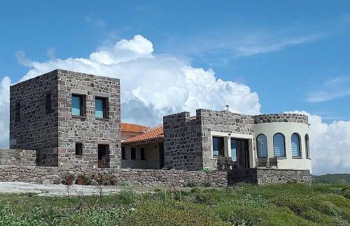 Seaview Villa - Photo 3