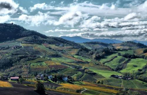 CASA OLTREPO comodo centrale ma silenzioso parcheggio interno - Foto 23