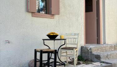 Tsagalo House - Photo 5