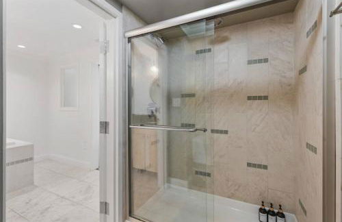 Pool, Walk Restaurants plus Bars on Famous Music Row - Foto 34