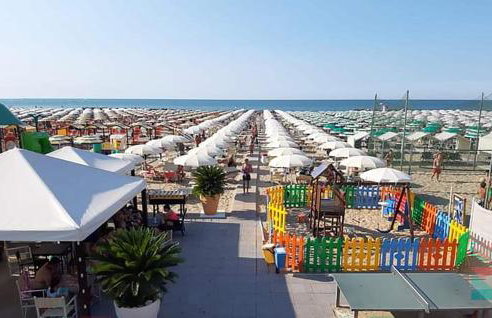 Apartment With Private Pool - Foto 9