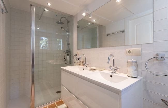 Lunamar in Marbella With 4 Bedrooms and 3 Bathrooms - Foto 20