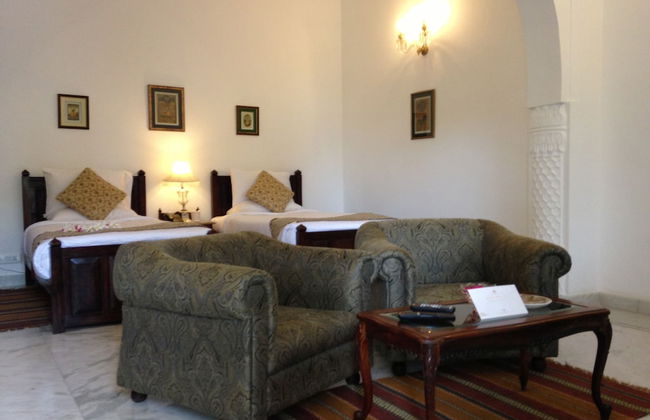 Talabgaon Castle - Foto 12