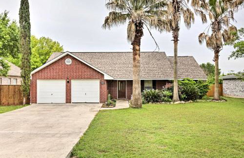 2 Mi to Lake McQueeny Gem with Covered Patio - Foto 1