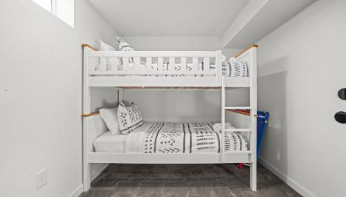 The Denver Den Game Room Foosball - Foto 3