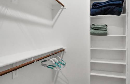 Waxahachie Walkup Backyard Oasis 1 Mi to DWTN Professionally Managed By Stay Albatross - Foto 42