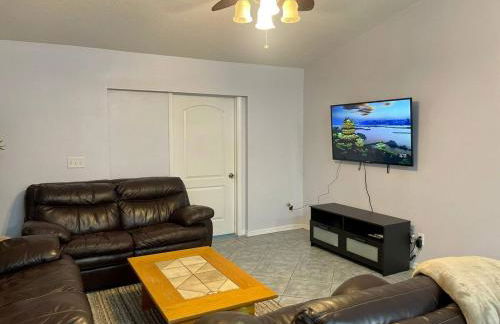 Room 3 - Cozy Queen (Shared Bathroom) - Foto 12