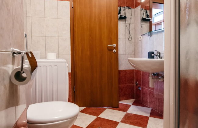 Amari Apartments - Photo 3