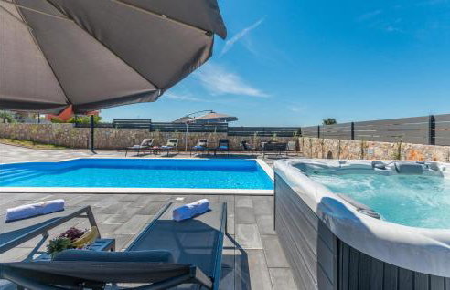 Amazing Home In Sukosan With Wifi - Foto 9