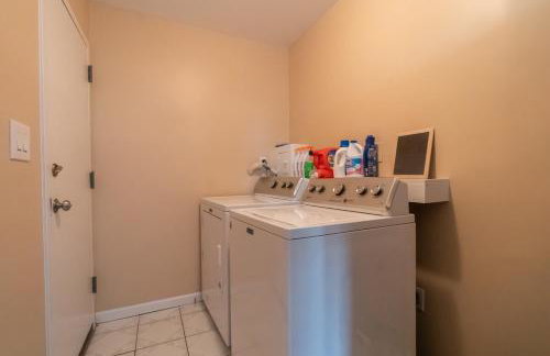 The Boulevard Stay! 25 mins to NYC! Spacious 2BR! - Foto 21