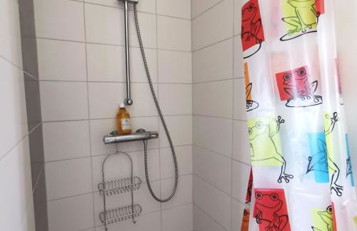 Maison rénovée avec grand jardin à Polignac - FR-1-582-351 - Foto 10