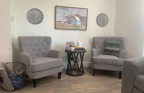 Remodeled Farm House with Plenty of Charm - Foto 13