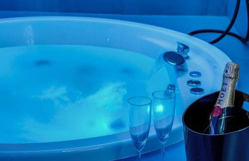 Luxury Wellness SPA Apartment with Jacuzzi & free parking - Foto 28