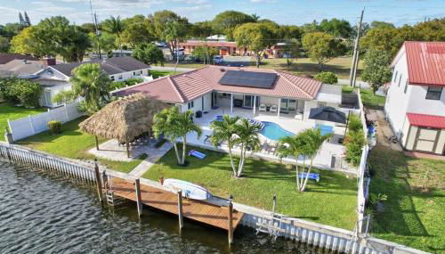 Tropical Palms House - Photo 4