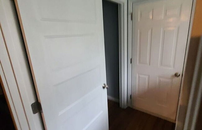 Remodeled and Inviting Free EV Charging Station Level 2 - Photo 38