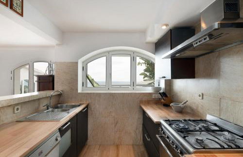 Exclusive Villa with Private Pool in Sitges - Photo 24