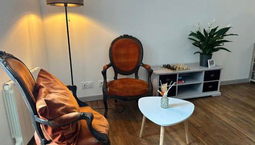 Idéal couple & pro centre calme, wifi, proche gare - Photo 4