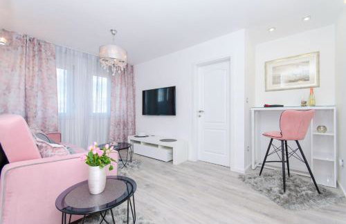 Apartment Luxury Center - Photo 14