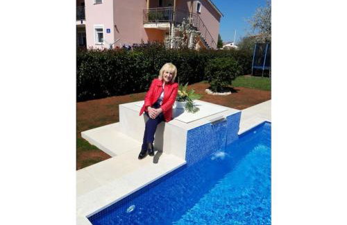 Holiday home in Pore with swimming pool - Photo 4