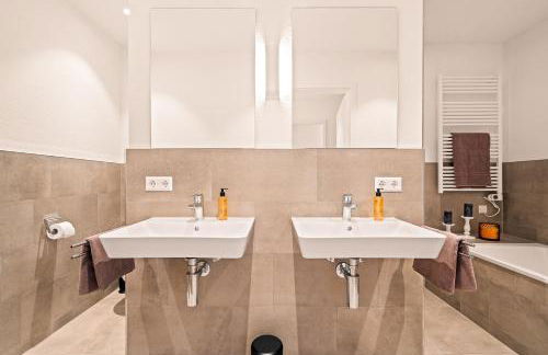 Golden Poodle Luxusappartment am Neuen Schloss Tettang - Foto 12