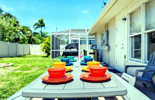 Venice Pool BBQ Mini Golf 3BR 2BA Sleep 12 - Photo 71
