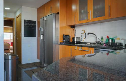 Lisbon Oriente River View w/ Balcony&Garage - Photo 32