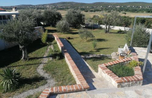 Holiday home with private pool and mini golf Fjaka, Zadar region - Photo 5