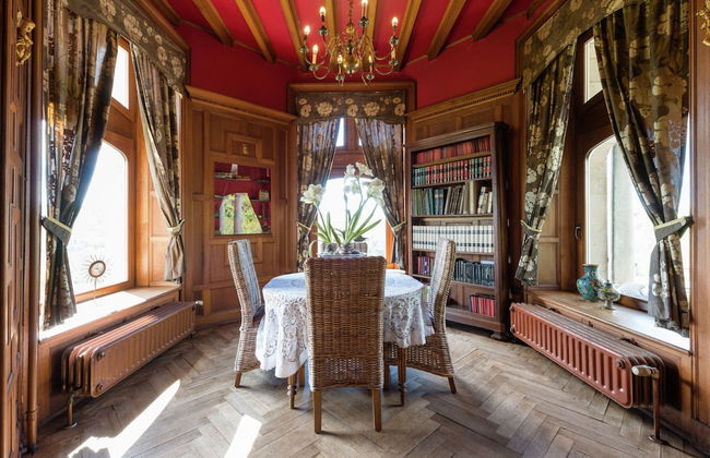 Castle in Spa With Lake View & Heated Pool - Foto 25