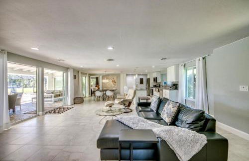 CoralVilla Seafan - prime location, with pool and canoes - Foto 13