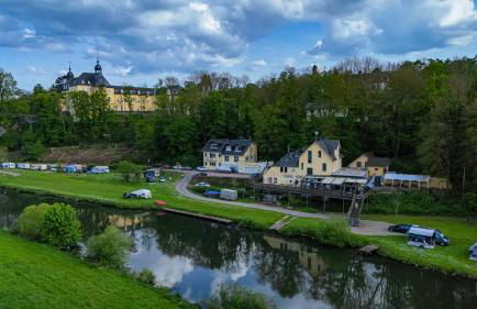 Ferienwohnung Riverside Resort idyllisch direkt an der Lahn - Foto 2