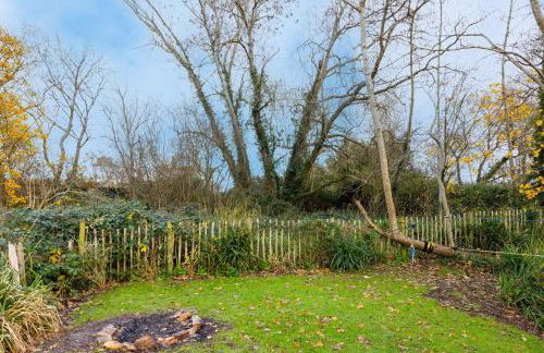 Rural House with Swimming Pool and Gardens - Foto 30