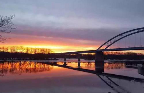 Custom Waterfront Lodge, 4 bed, 4 Bath, Sleeps 12! - Foto 58