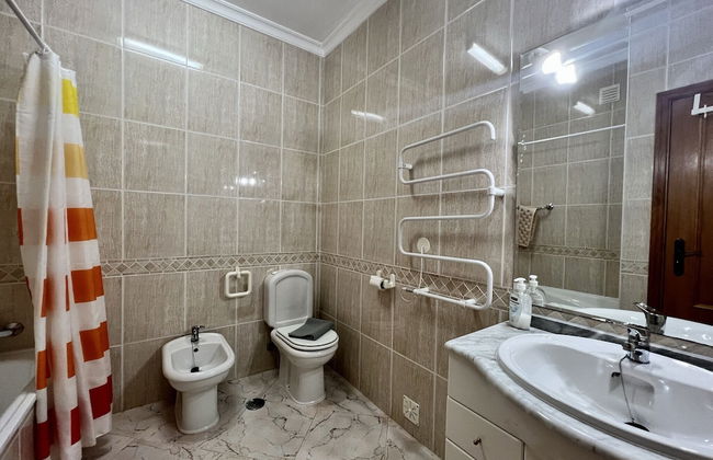 Quarteira Elegant With Pool by Homing - Foto 30