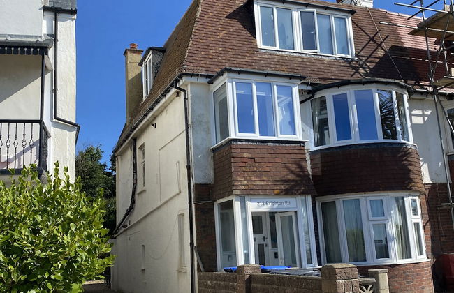 Worthing Beach 180 - 2 bed Seafront With Parking - Foto 38