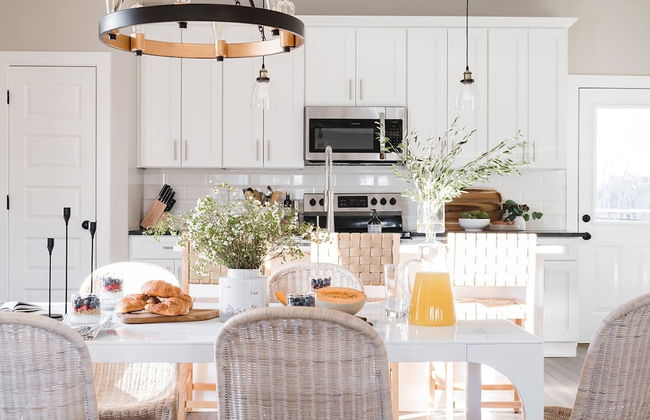 Stapleton Mcgraw by Avantstay 2 Units Sleeps 16 Spacious Home in Nashville - Photo 1