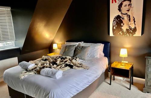 5 Bedroom House - DISC0UNTS - Parking, Contractors, Group, Family - Foto 13