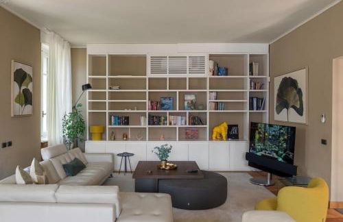 Ruby Como Villa with Lake View By Petra Luxury - Foto 14