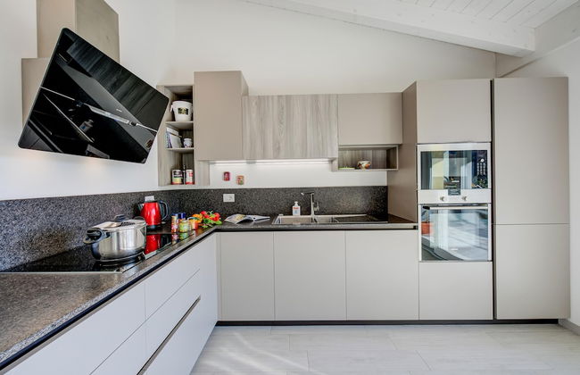 Mirabelle in Dro With 3 Bedrooms and 2 Bathrooms - Photo 11