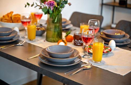 Wohlfühlapartment, Zentral, 200m zur UNI, Parkplatz, Boxspringbetten, Massagesessel, Nespresso, 1Gbit LAN & WIFI - Foto 12