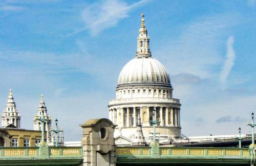 SW19 - Quiet split-level 2-bedroom maisonette with garden - Foto 30