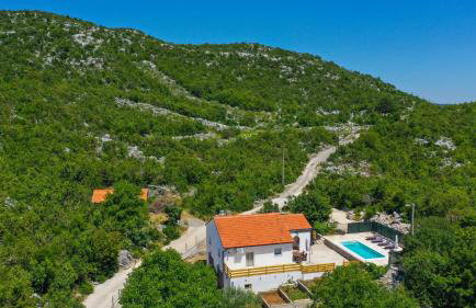 Villa Sanja in Makarska by Villas Guide - Foto 1