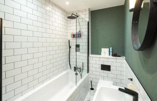 2BR Garden Flat Near Richmond & Stadium - Foto 9