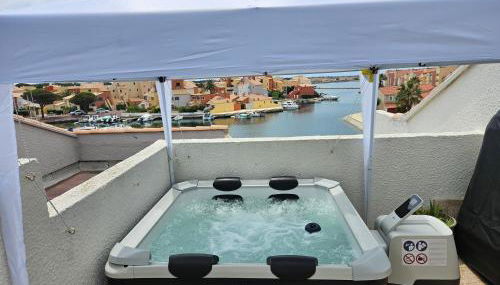 Nautica bulles jacuzzi privatif vue lac marin - Foto 4